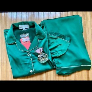 Women Silky Satin Green Pajama Set